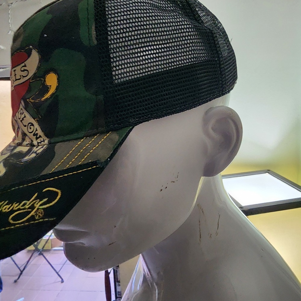 Ed Hardy Red Trucker Hat Mesh Green Adjustable One Size Skull Graphic - Picture 2 of 8